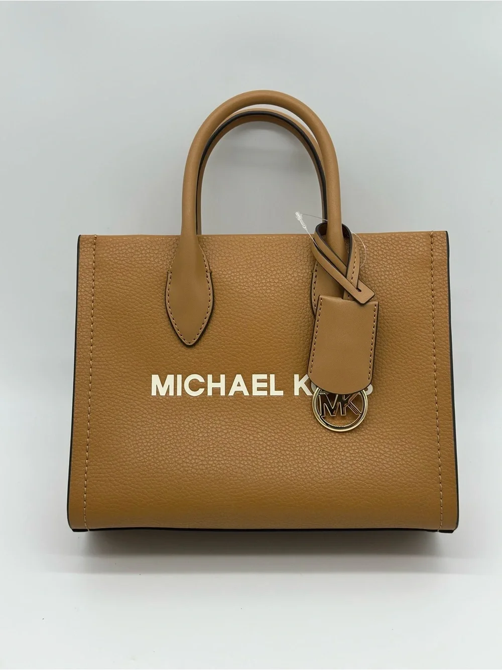 Michael Kors compact cognac